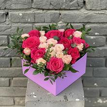 Цветочная композиция из Розы в коробке в Коряжме