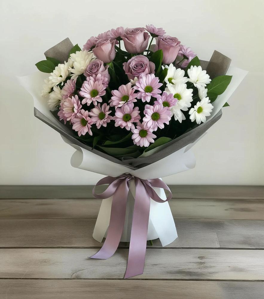 Букет цветов из: Хризантемы и Розы в Коряжме