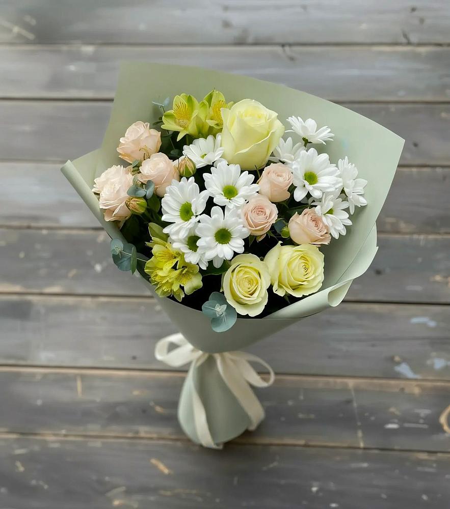 Букет цветов из: Альстромерии, Розы и Хризантемы в Коряжме