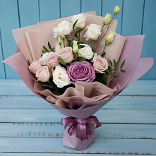 Букет цветов из:  Розы и Лизиантусы #REPLACE_PRED# Коряжме