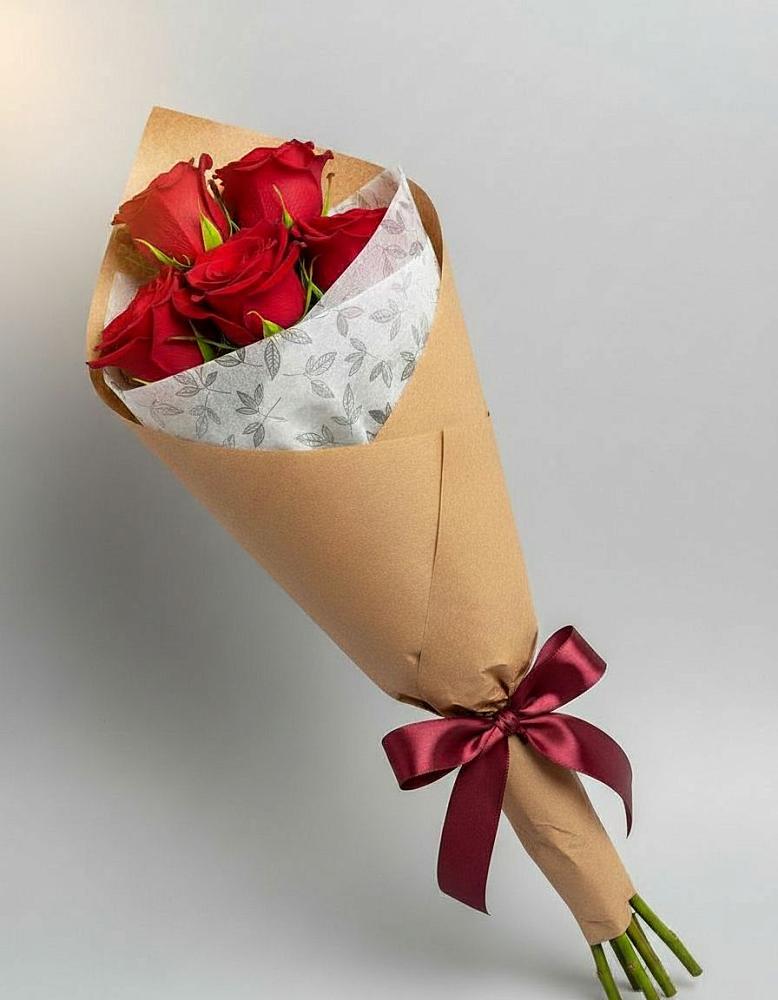 Букет цветов из: Розы в Коряжме