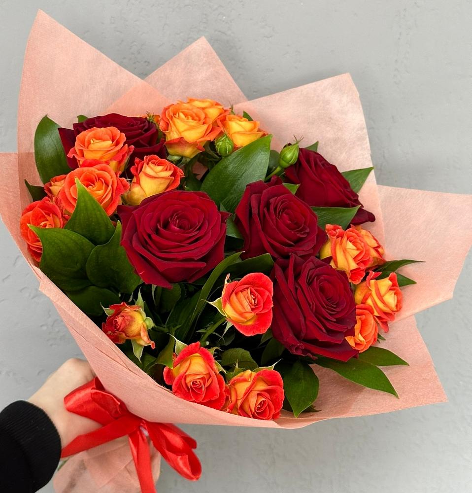 Букет Любовь и восторг в Коряжме