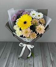 Букет цветов из:  Розы, Герберы и Хризантемы в Коряжме