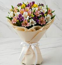 Букет цветов из:  Альстромерии в Коряжме