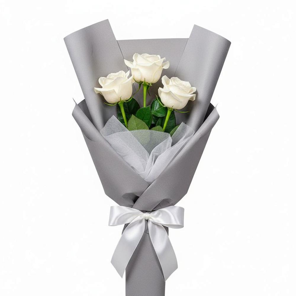 Букет 3 белые розы в Коряжме