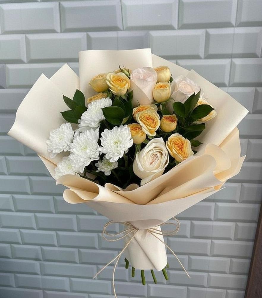 Букет цветов из: Розы и Хризантемы в Коряжме