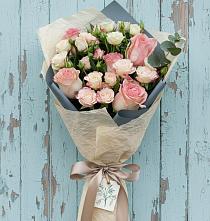 Букет цветов из:  Розы #REPLACE_PRED# Коряжме