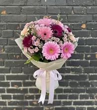 Букет цветов из:  Герберы и Хризантемы в Коряжме