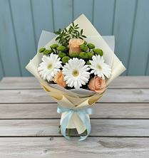 Букет цветов из:  Герберы, Розы и Хризантемы в Коряжме