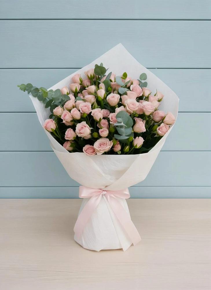 Букет цветов из: Розы в Коряжме