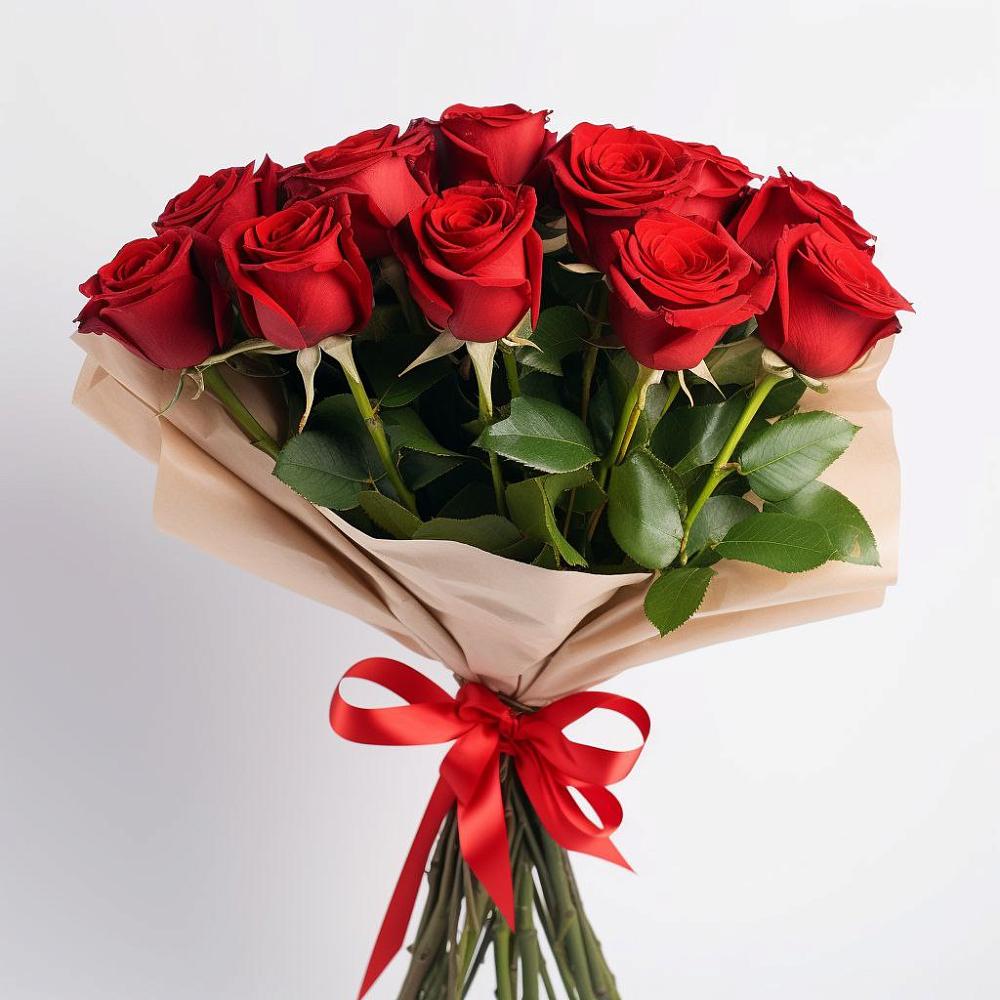 Букет 11 Красных роз Эдлесс Лав в Коряжме