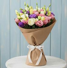 Букет цветов из:  Лизиантусы в Коряжме